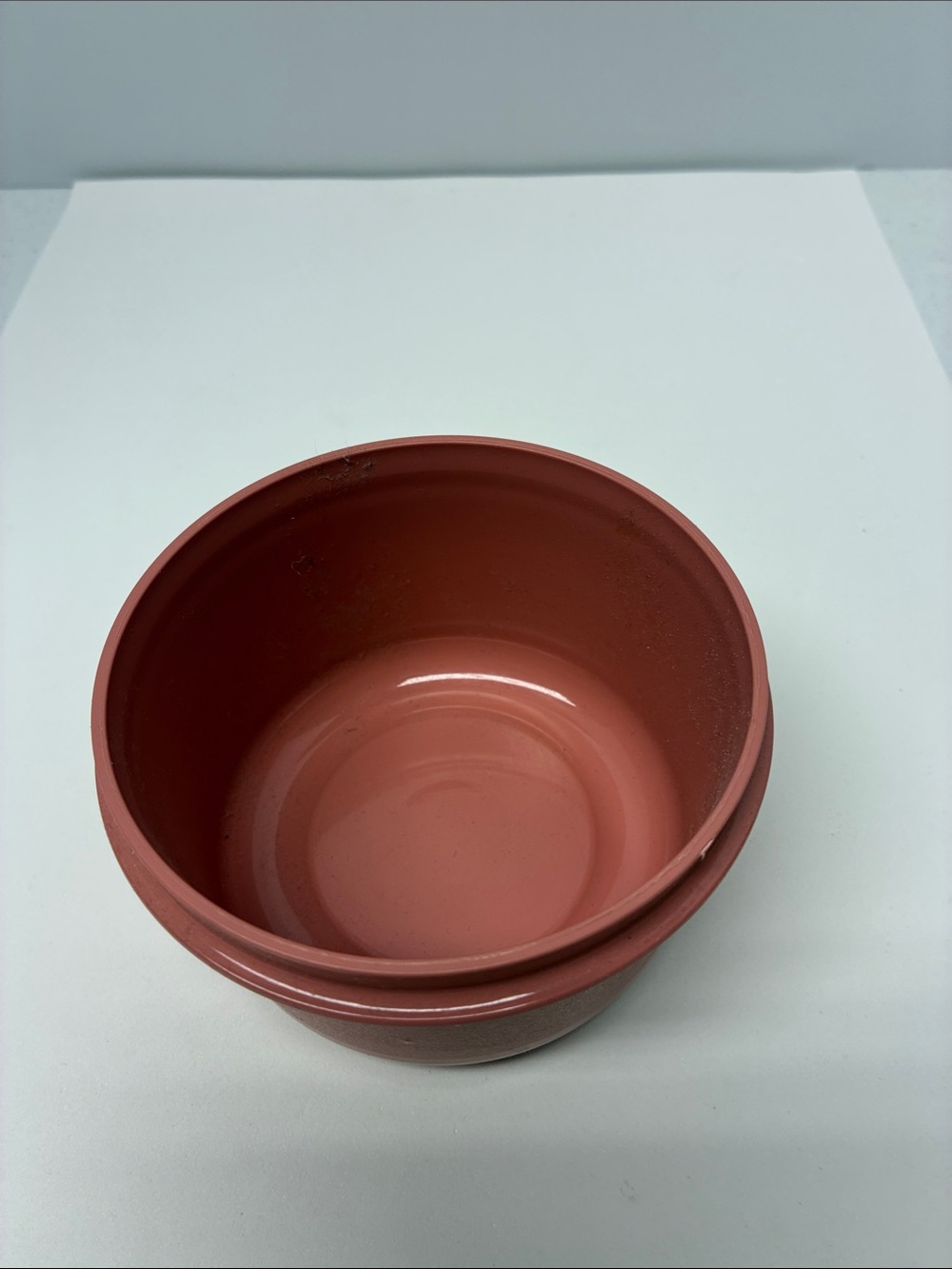 Tupperware Round Dip Microwave Bowl in Mauve .